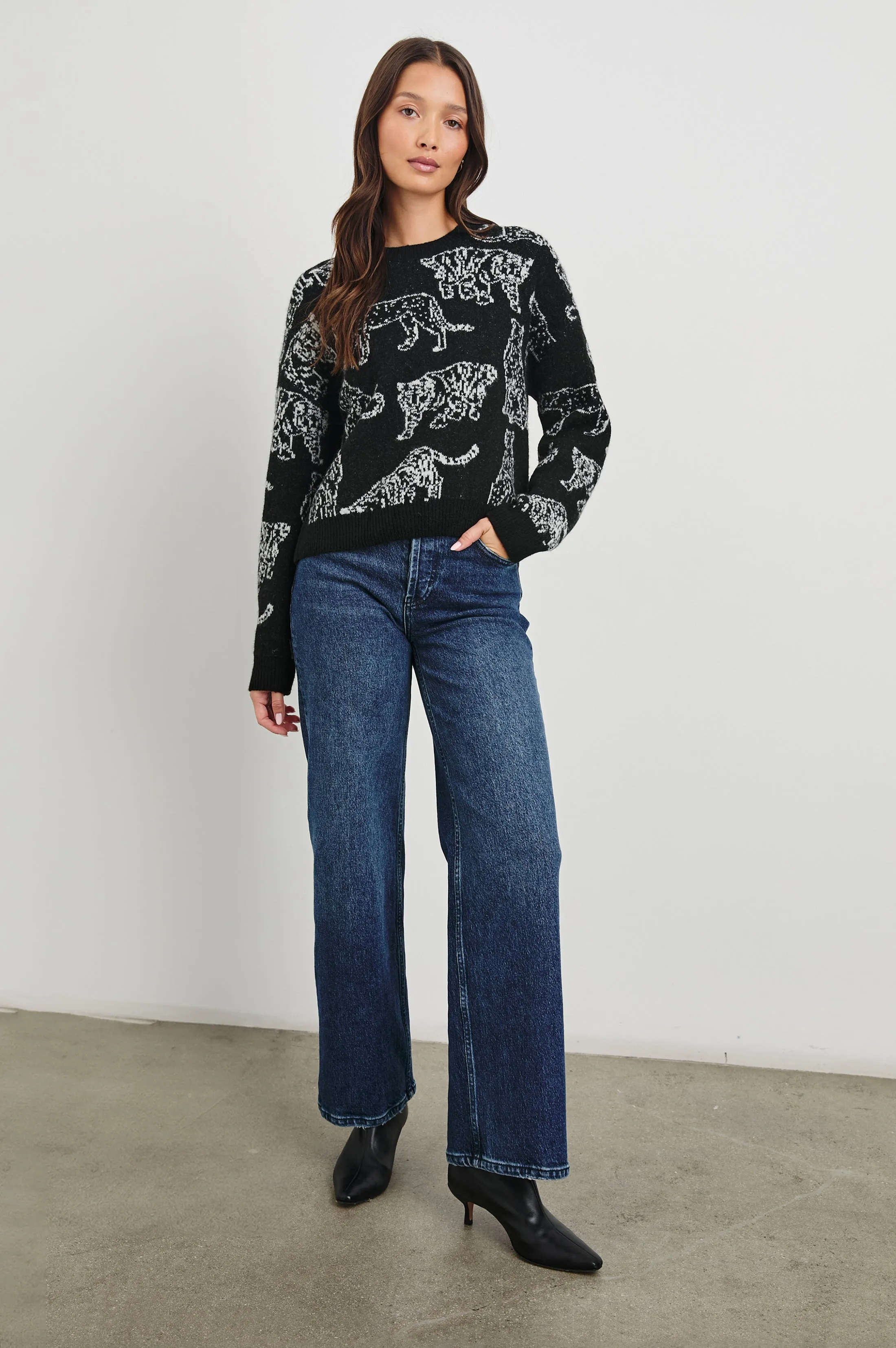 PERCI SWEATER - CHARCOAL CATS