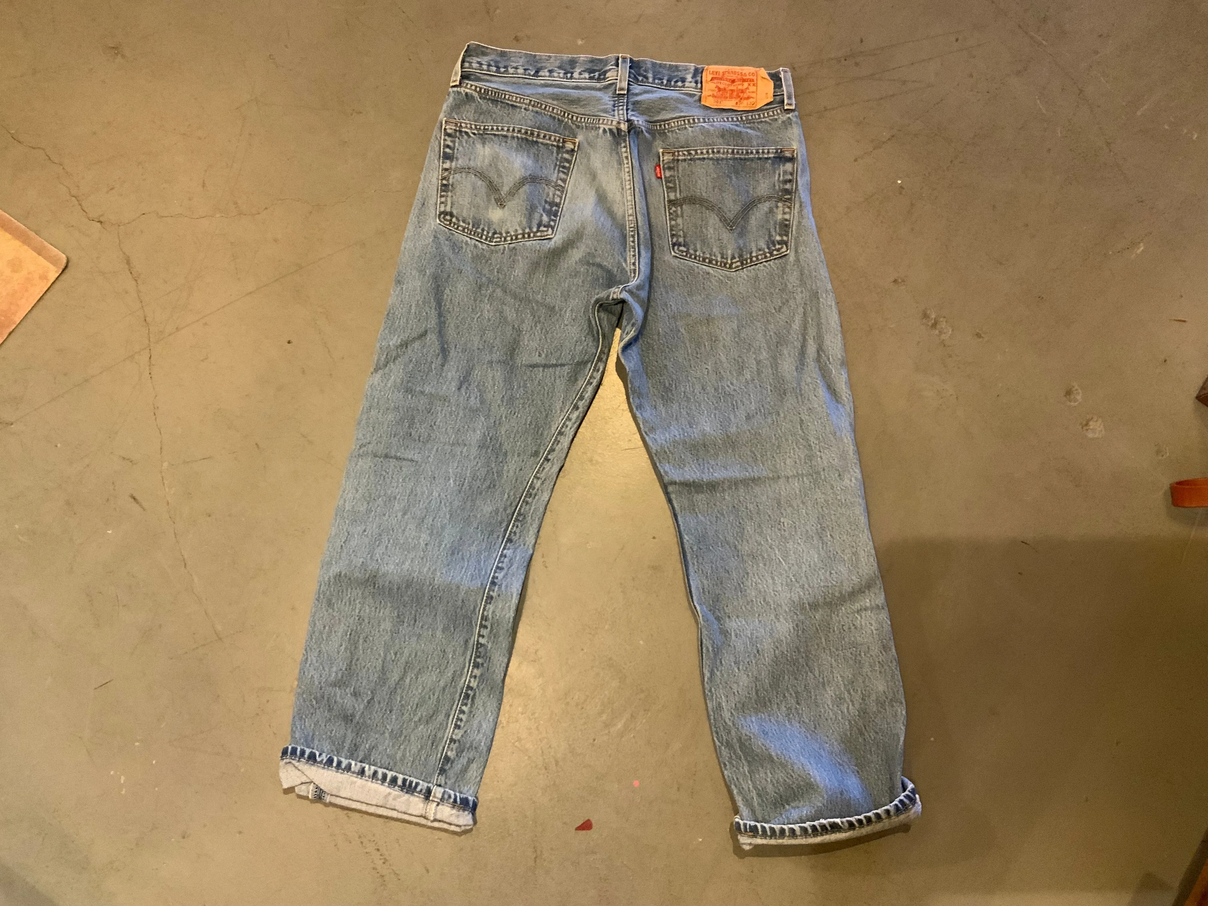 Vintage Levi's 501s (light wash) - 36S